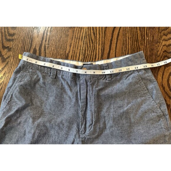 J. Crew Rivington 10.5" Inseam Blue Chino Shorts Mens Size 30W Stylish Outdoor - Picture 3 of 9